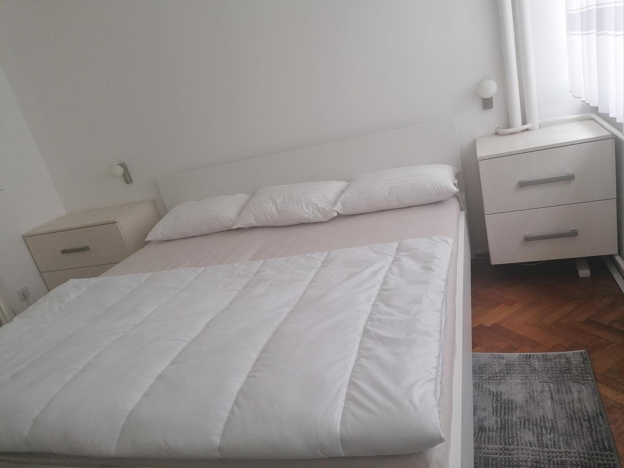 Appartamento Tina Karlovac Esterno foto